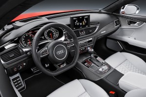 Standaufnahme    Farbe: Misanorot    Verbrauchsangaben Audi RS 7 Sportback 4.0 TFSI quattro:Kraftstoffverbrauch kombiniert in l/100 km: 9,8;CO2-Emission kombiniert in g/km: 229