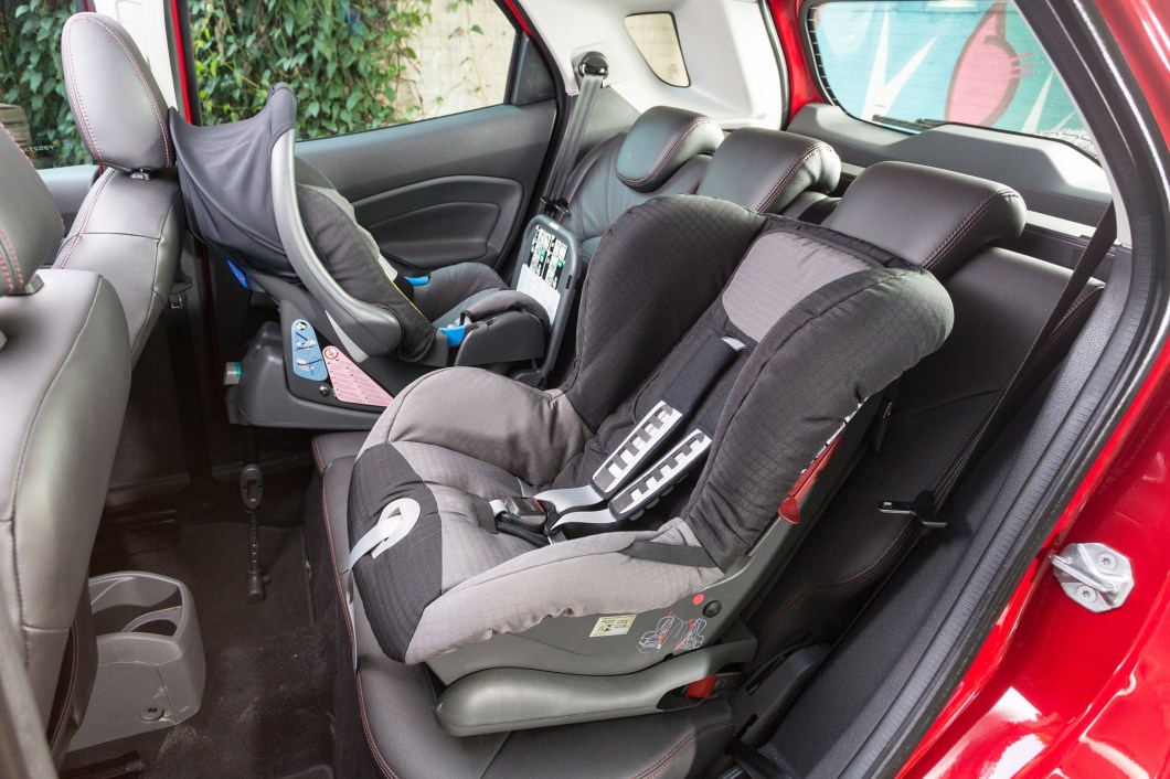 Ford Ecosport - Isofix.jpg